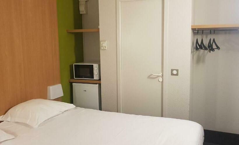 Quarto standard, Kyriad Direct Poitiers  Gare Du Futuroscope