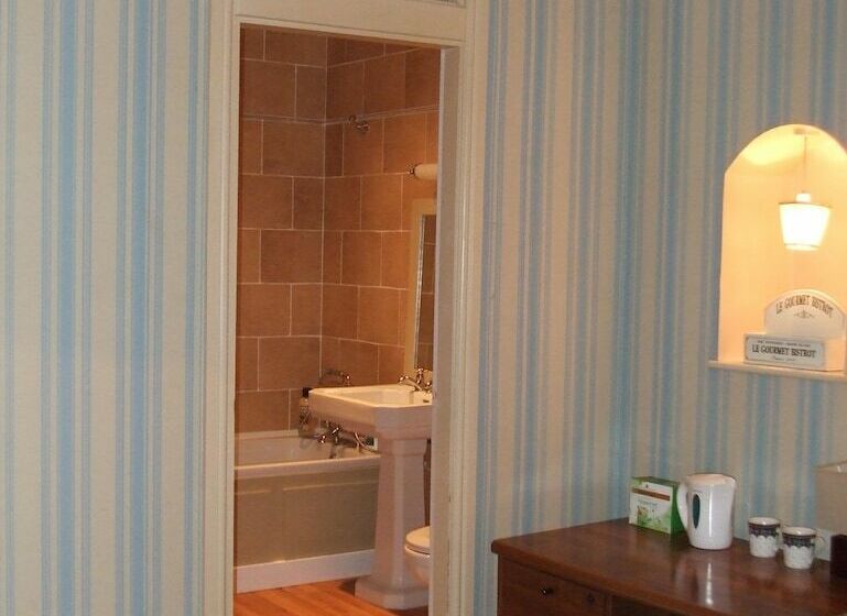 חדר סטנדרט, Roseview B & B