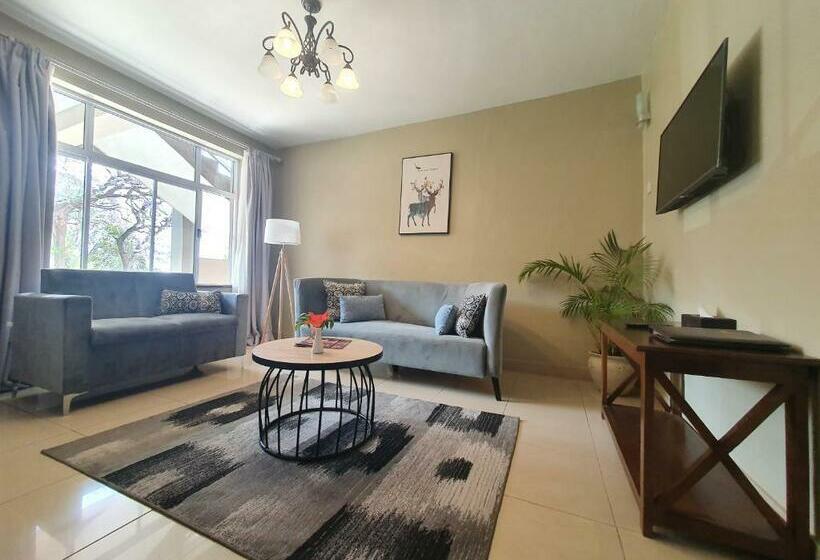 سوییت, Serendib Suites And Conference Center