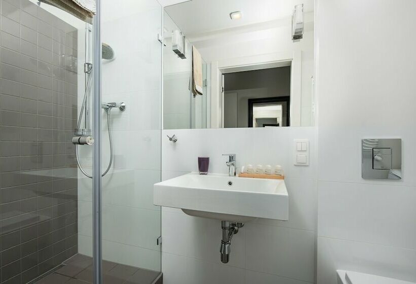 آپارتمان لوکس 1 خوابه, Apartinfo Waterlane Apartments