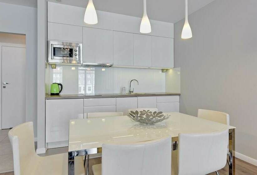 آپارتمان لوکس 1 خوابه, Apartinfo Waterlane Apartments
