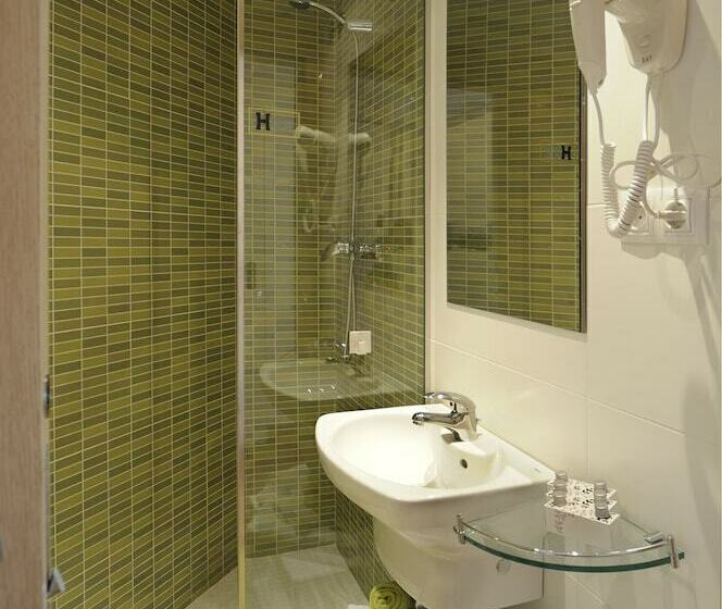 آپارتمان سوپریور 1 خوابه, Apartments Hostemplo Suites