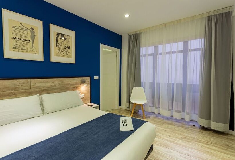 Standard Room, Casual Blue