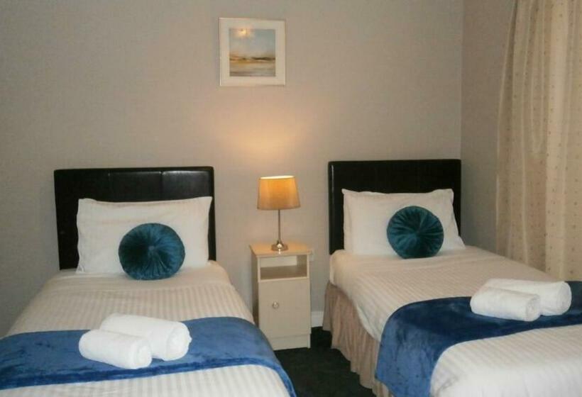 اتاق استاندارد, Ilenroy House B&b