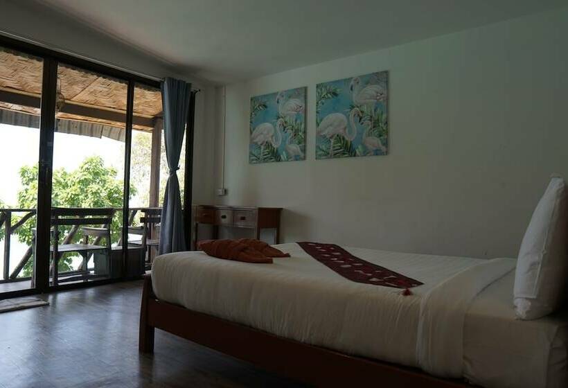اتاق سوپریور با چشم‌انداز دریا, Phi Phi Cozy Seafront Resort