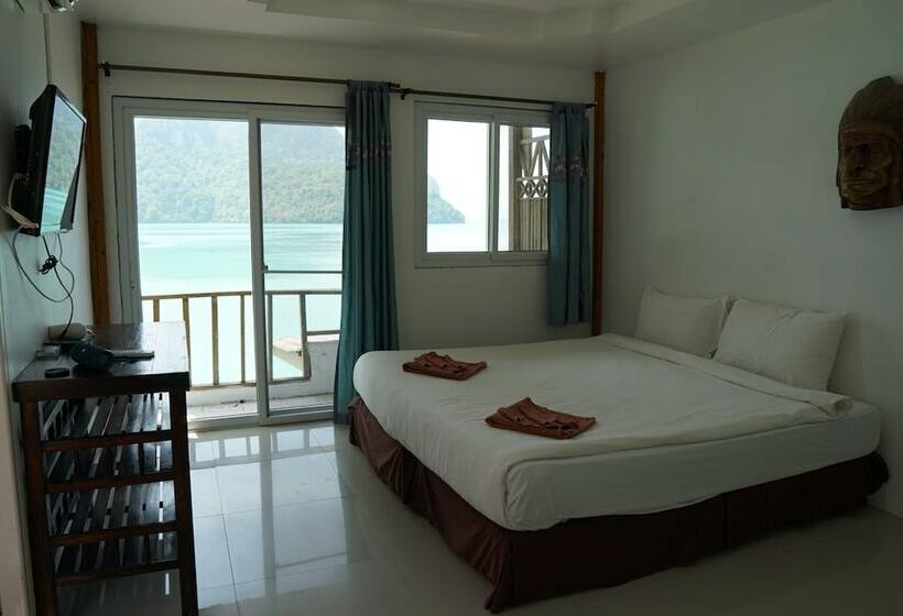 Superior Room Sea View, Phi Phi Cozy Seafront Resort