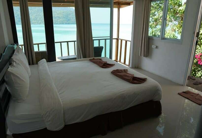 اتاق سوپریور با چشم‌انداز دریا, Phi Phi Cozy Seafront Resort