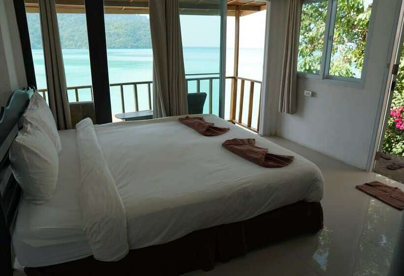 Superior Room Sea View, Phi Phi Cozy Seafront Resort