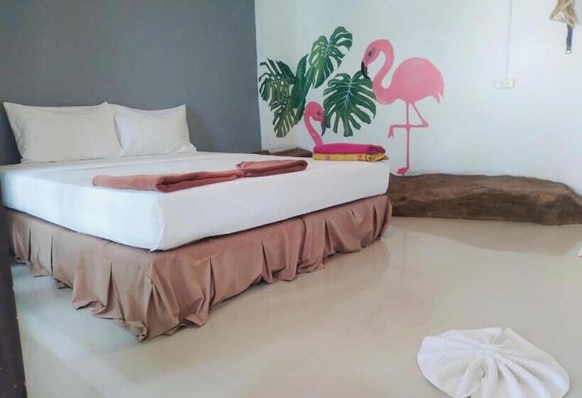 Standard Room, Phi Phi Cozy Seafront Resort