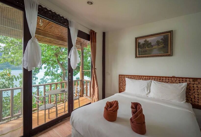 اتاق سوپریور با چشم‌انداز دریا, Phi Phi Cozy Seafront Resort