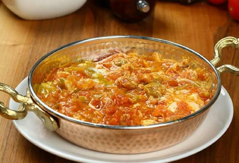 اتاق لوکس با چشم‌انداز دریا, Phosphorion