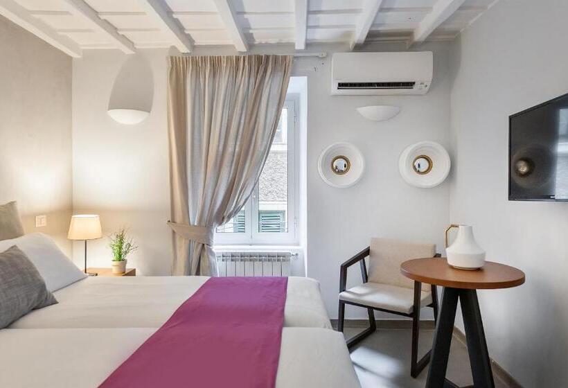 اتاق لوکس, The Spanish Suite Piazza Di Spagna