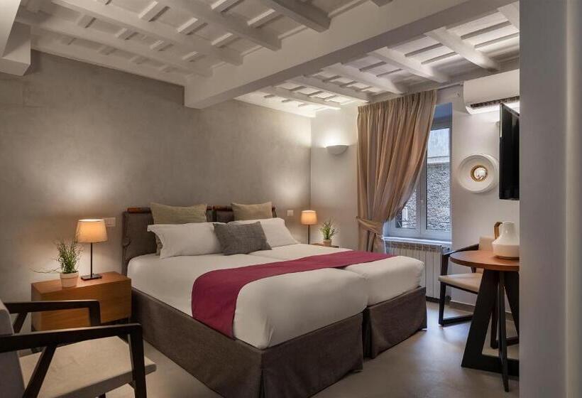 اتاق لوکس, The Spanish Suite Piazza Di Spagna
