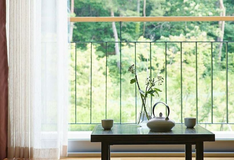 اتاق لوکس, The Suites Hotel Namwon