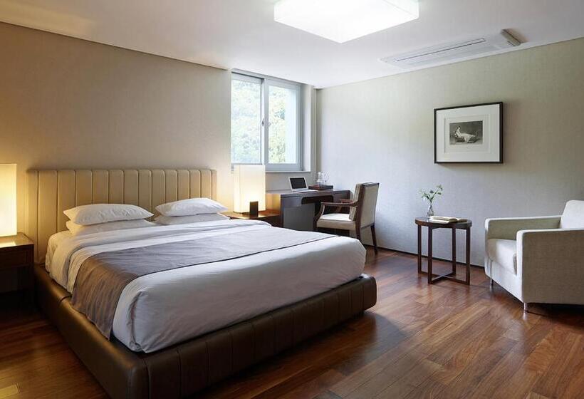 ویلای 1 خوابه, The Suites Hotel Namwon