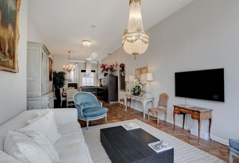 سوئیت ریاست جمهوری 2 خوابه, Keizersgracht Residence