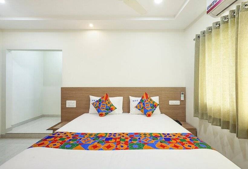 اتاق لوکس, Fabhotel Karthikeya Residency   Tirupati Bus Stand   900m