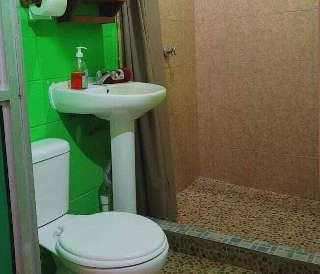 اتاق استاندارد, Hostal Raices De Mi Pueblo