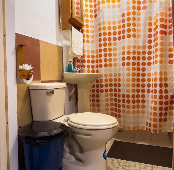 اتاق خانوادگی, Hostal Raices De Mi Pueblo