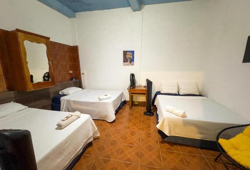 اتاق خانوادگی, Hostal Raices De Mi Pueblo