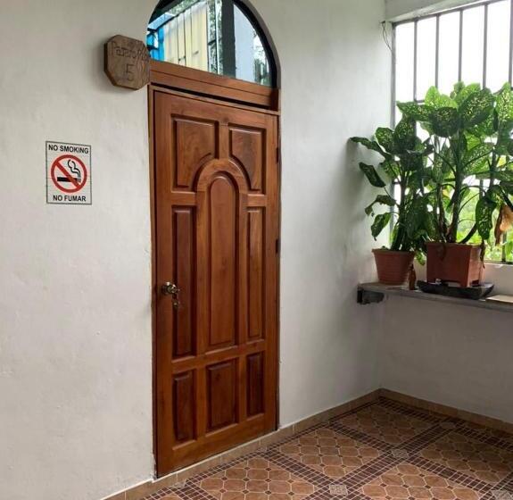اتاق استاندارد یک نفره, Hostal Raices De Mi Pueblo
