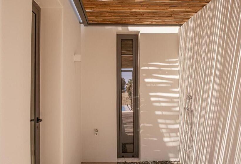 سوییت با چشم‌انداز دریا, Yenesis Seaside Retreat   Adults Only