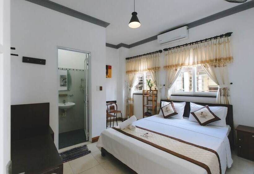 اتاق سوپریور, Lisa Homestay