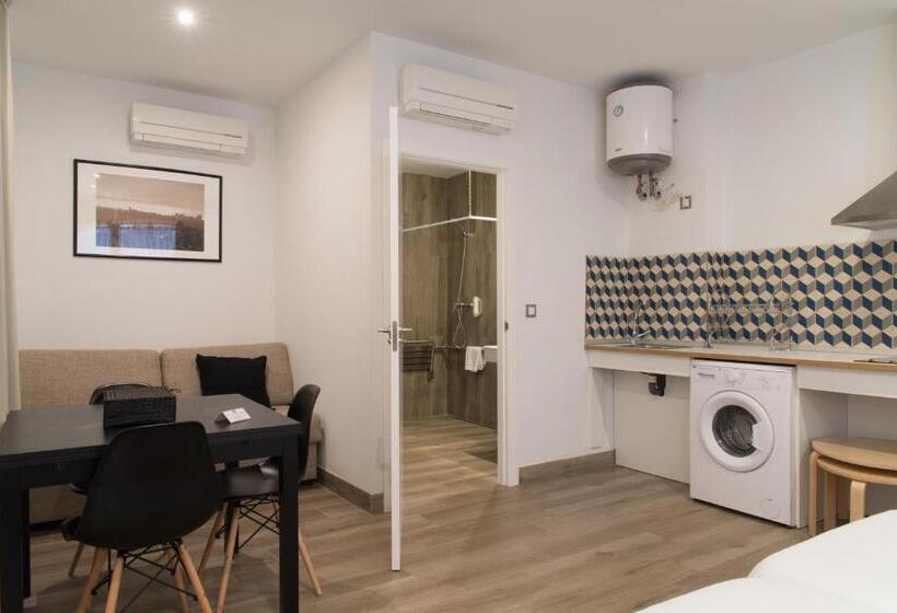 Studio Standard, Apartamentos Campo Del Príncipe