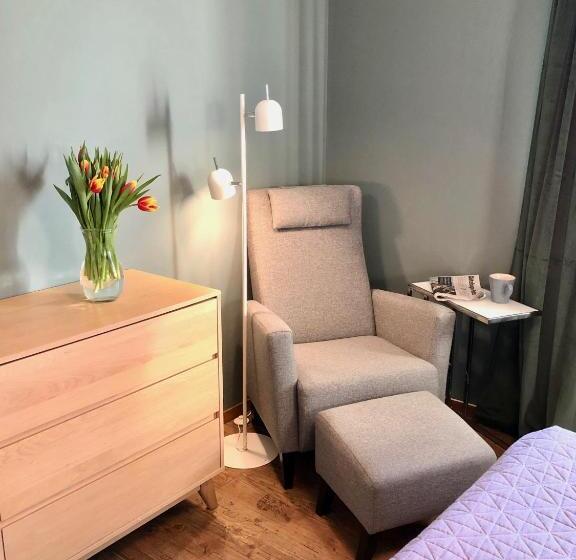 آپارتمان 1 خوابه همکف, Brunsbo G:a Biskopsgård Hotell & Konferens