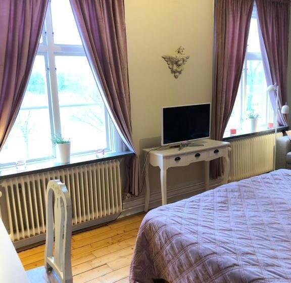اتاق استاندارد چهار تخته, Brunsbo G:a Biskopsgård Hotell & Konferens