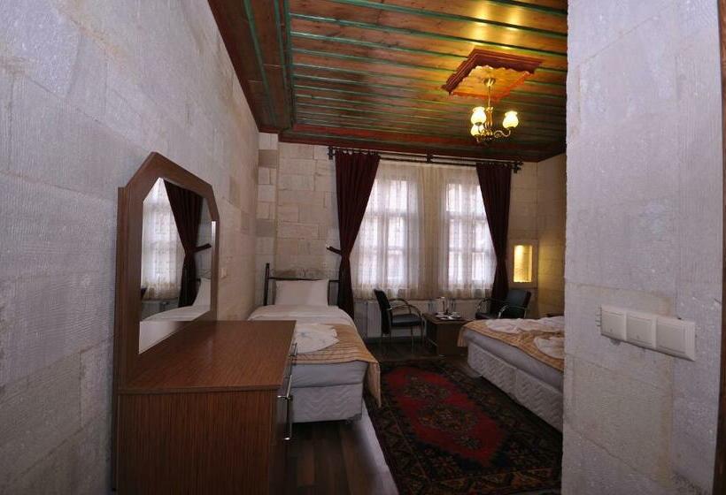 اتاق خانوادگی, Cappadocia Stone Palace