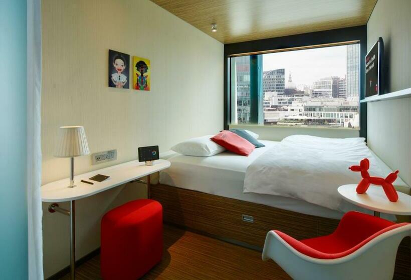 اتاق استاندارد با تخت بزرگ, Citizenm London Shoreditch