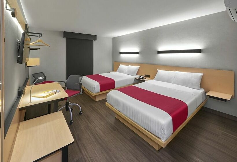 Chambre Standard 2 Lits Doubles, City Express Reynosa Aeropuerto