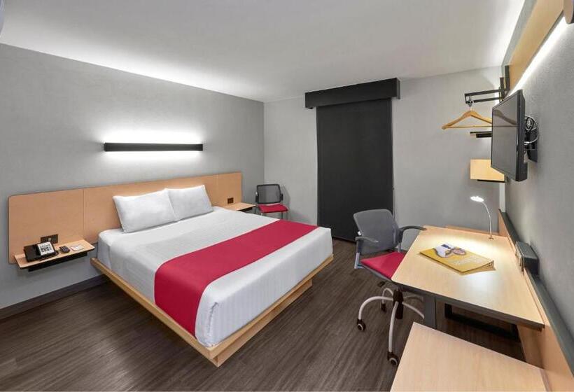 Chambre Standard, City Express Reynosa Aeropuerto