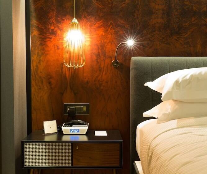 Superior Room, Doubletree By Hilton  Izmir Airport