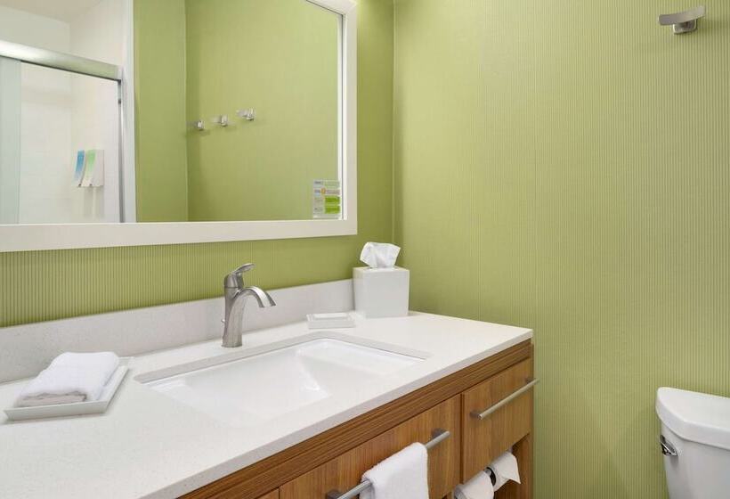 سوئیت برای معلولان, Home2 Suites By Hilton Charlotte Airport