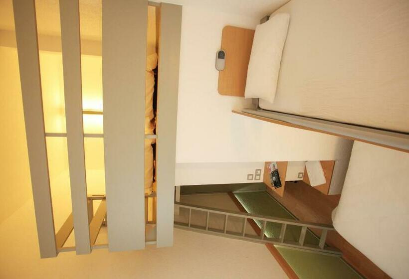 اتاق خانوادگی, Ibis Budget Nantes Sainte Luce