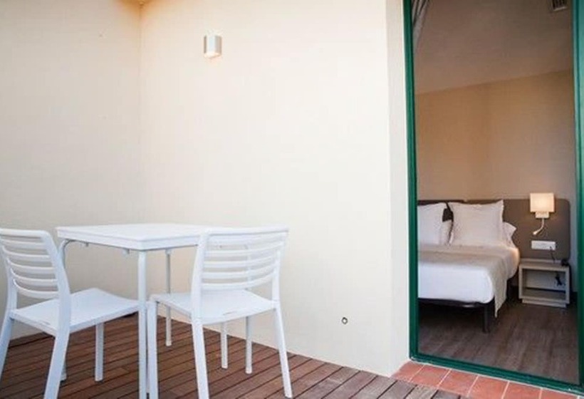 Superior Room with Balcony, May Ramblas