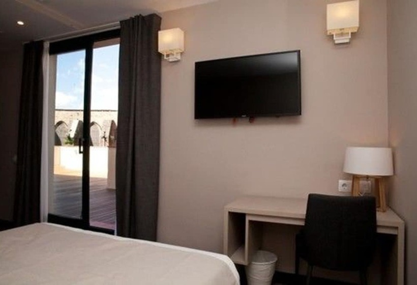 Superior Room with Balcony, May Ramblas