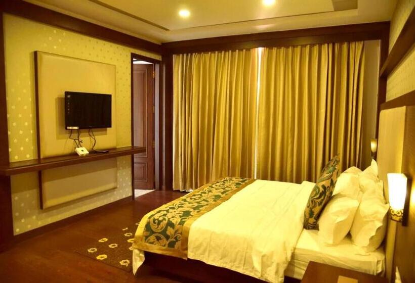 اتاق لوکس, The Fern Hillside Resort Bhimtal