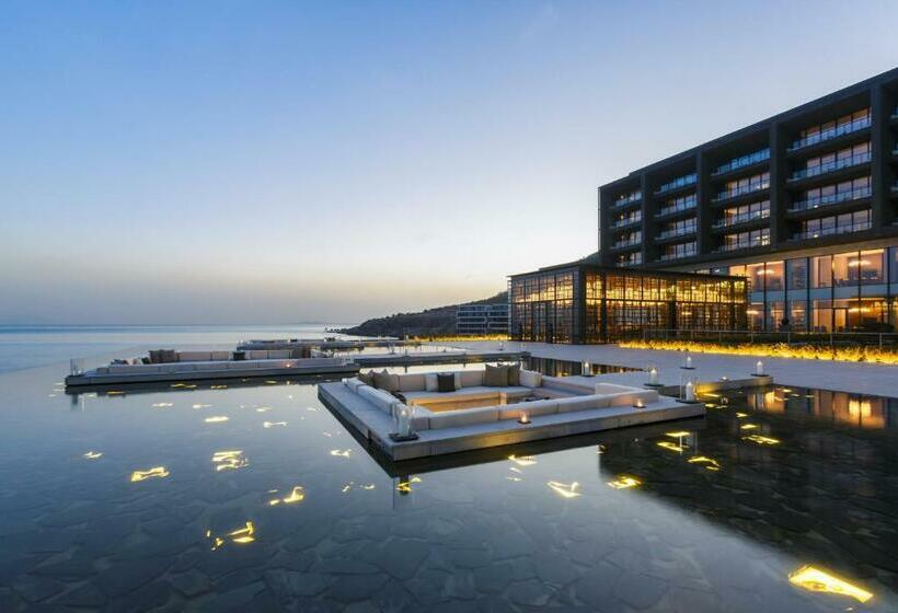 Suite Deluxe cu Vedere la  Mare, The Lalu Qingdao