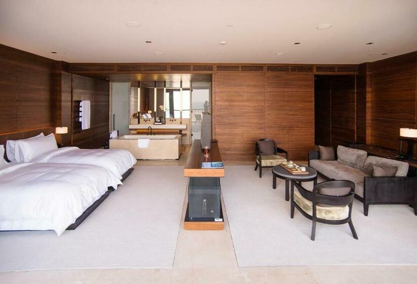 Deluxe Suite Sea View, The Lalu Qingdao