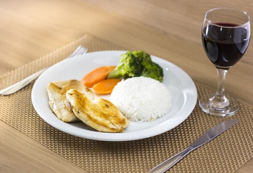 اتاق استاندارد, Tri Hotel Bento Gonçalves