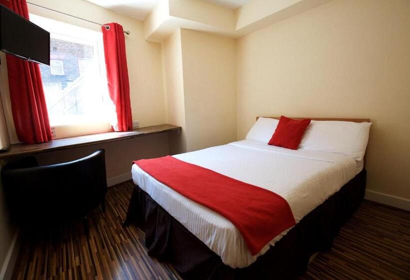 اتاق استاندارد سه نفره, International Inn