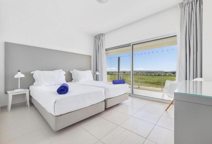 2 Bedroom Apartment, Laguna Resort  Vilamoura