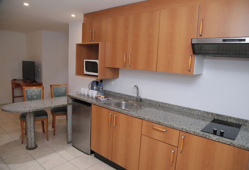 سوییت خانوادگی, El Sheikh Suites
