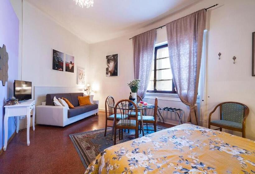 اتاق راحتی, 1900 Artevita B&b