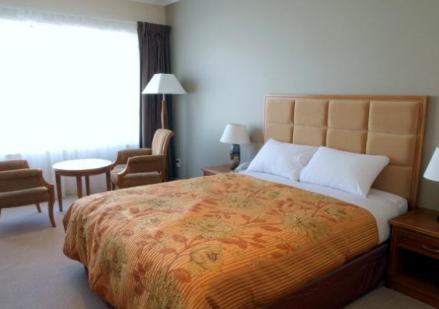استودیوی استاندارد, Albany Rosedale Motel