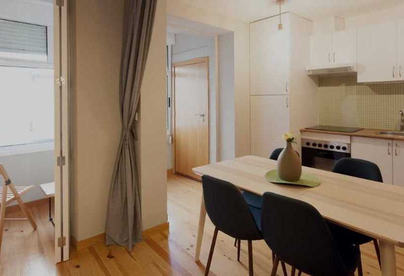 استودیوی سوپریور, Aparthotel Oporto Entreparedes