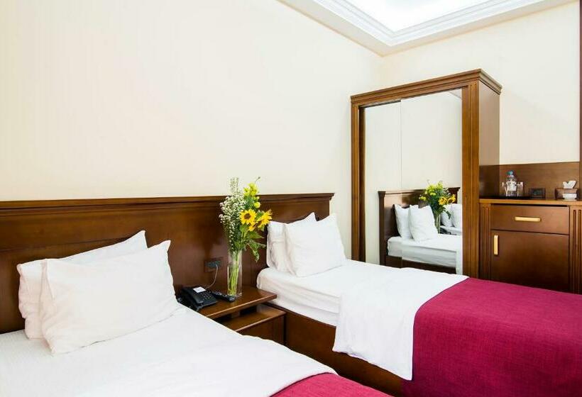 اتاق استاندارد, Elegant Hotel & Resort